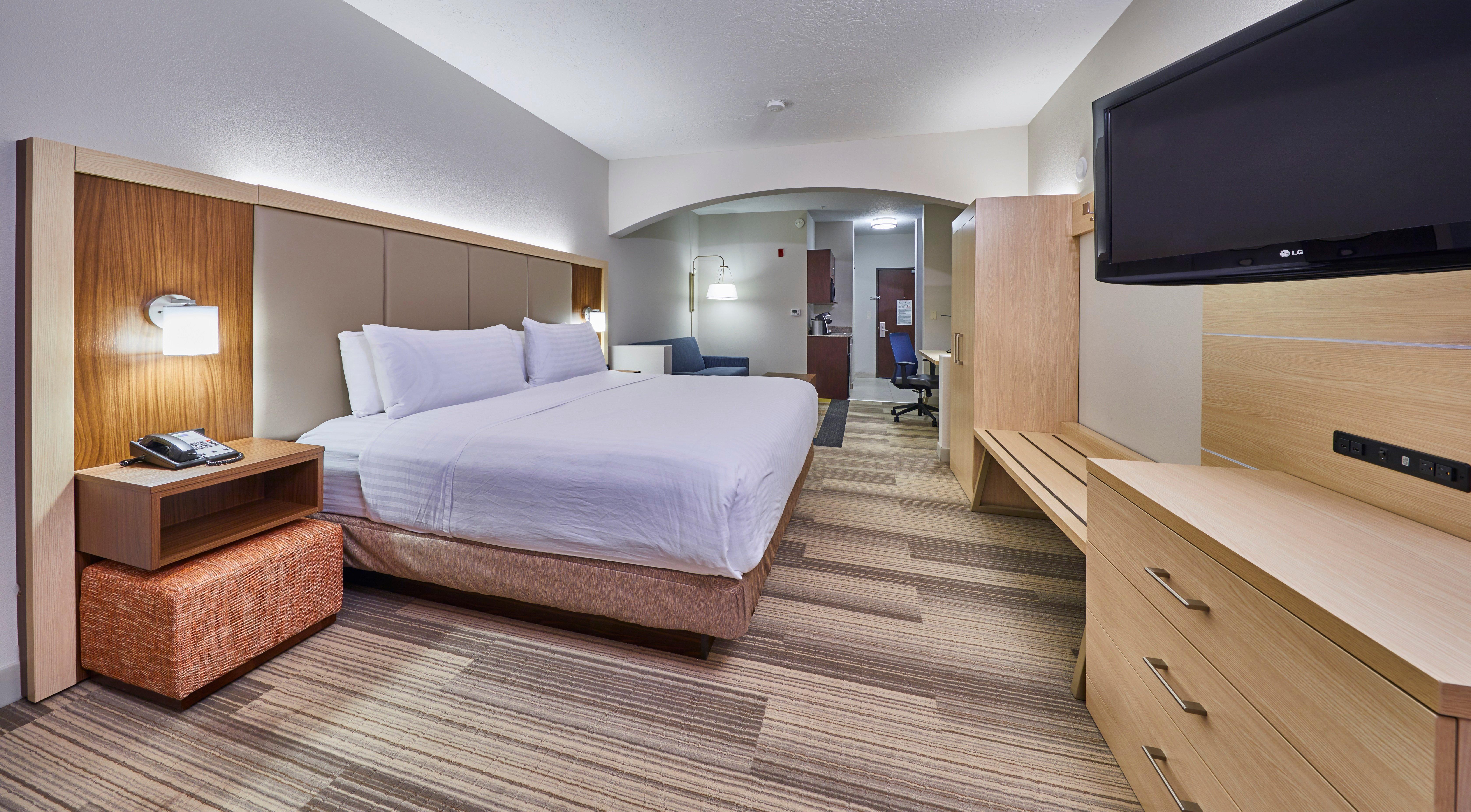 Holiday Inn Express Hotel & Suites Medford-Central Point By Ihg Exterior foto