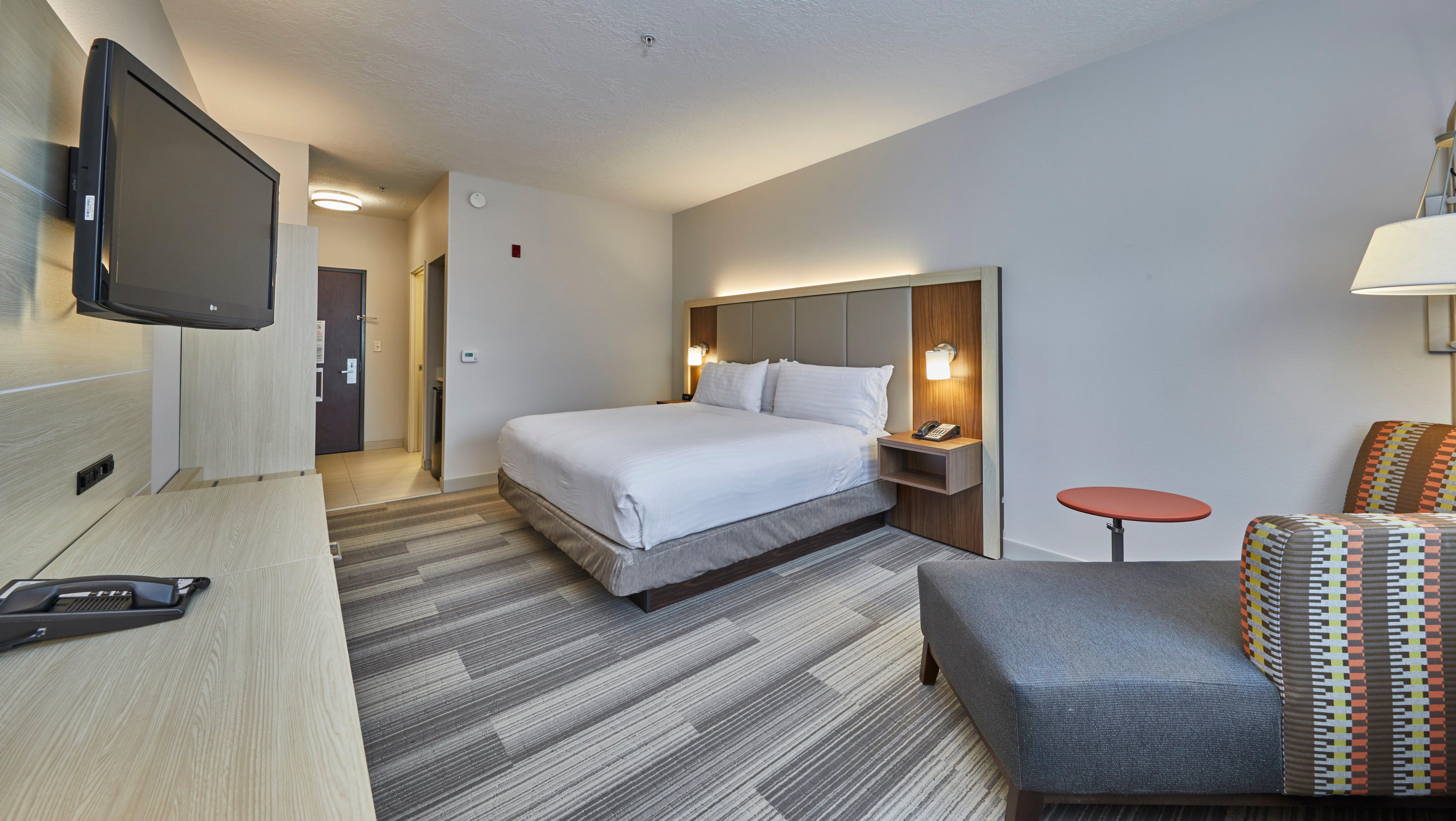 Holiday Inn Express Hotel & Suites Medford-Central Point By Ihg Exterior foto