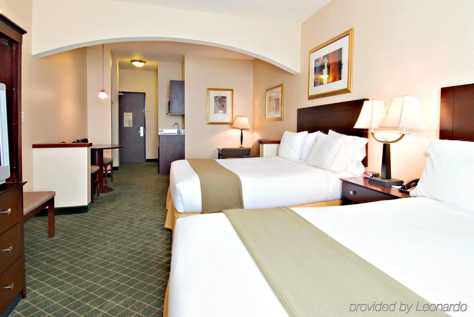 Holiday Inn Express Hotel & Suites Medford-Central Point By Ihg Exterior foto